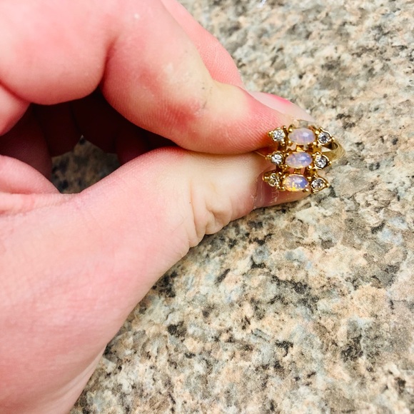 Vintage 🆕 Avon Gold & Pink Opal Stone Ring - Picture 2 of 6